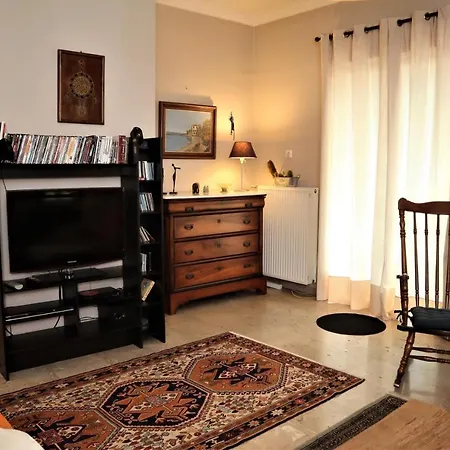 Amazing Penthouse In Ambelokipi Apartment *