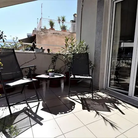 Amazing Penthouse In Ambelokipi